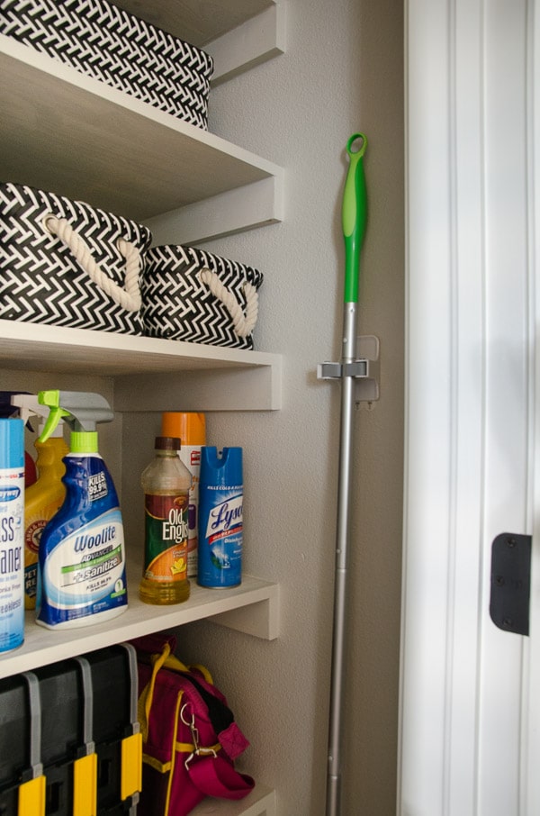 16 Clever Ways to Organize Cleaning Supplies  Cleaning closet  organization, Cleaning supplies organization, Bathroom cleaning supplies
