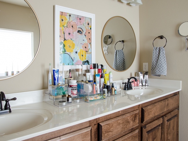 Bathroom Organization Ideas: Tips for Organizing Your Bathroom Countertop